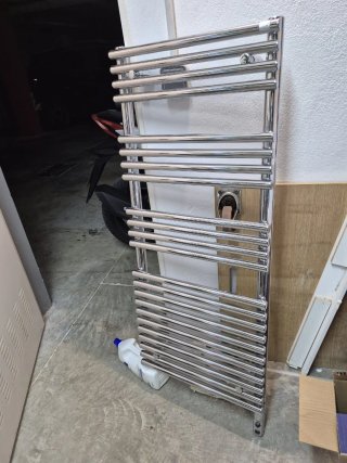 Calentador de baño cromado