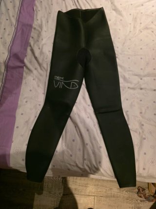 Traje neopreno chicle Pepe Viña