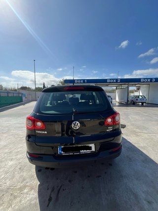 Volkswagen Tiguan 2011