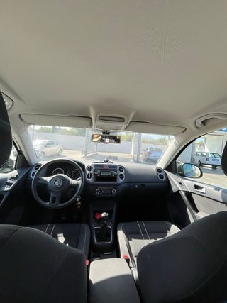Volkswagen Tiguan 2011