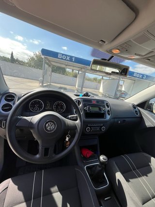 Volkswagen Tiguan 2011