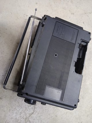 Radio cassette Emerson modello 3345