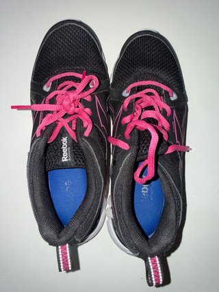 Zapatillas Reebok Negras y Rosas Talla 37.5