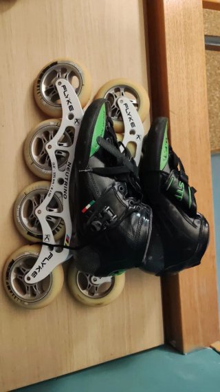 Patines Velocidad Flyke Neutrino 4x110