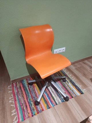 Silla de escritorio naranja