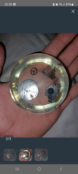 Piezas de reloj antiguas