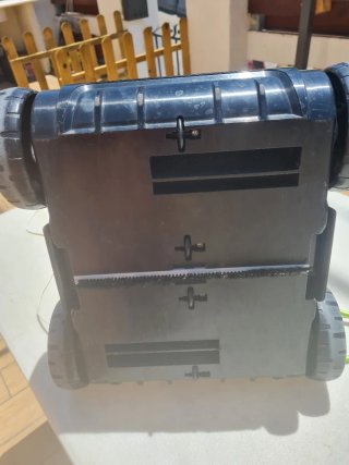 Robot Limpiafondos Piscina Winny