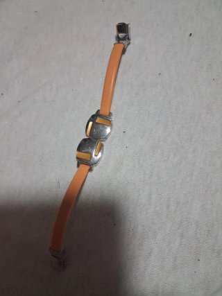 Pulsera Lotus Cuero Naranja y Plata