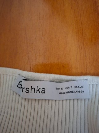 Top Bershka blanco talla S
