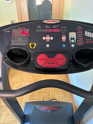 Cinta de Correr Profesional Life Fitness