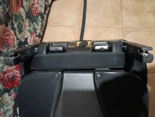 Silla de coche negra ISOfix BABYAUTO