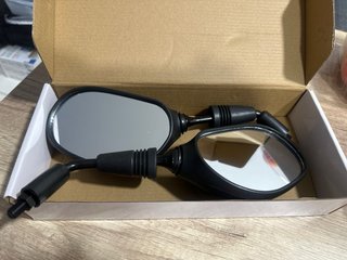 Retrovisor de Suzuki burgman