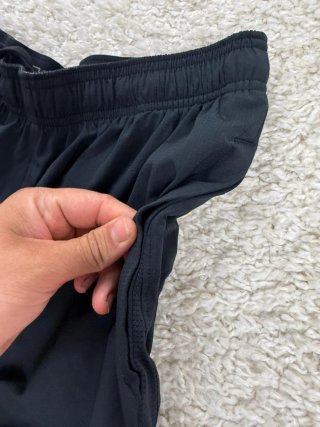 ¡¡OFERTA!! Talla M Shorts Under Armour Negros