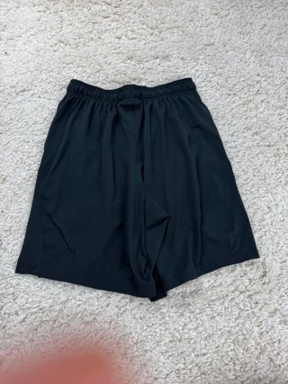 ¡¡OFERTA!! Talla M Shorts Under Armour Negros