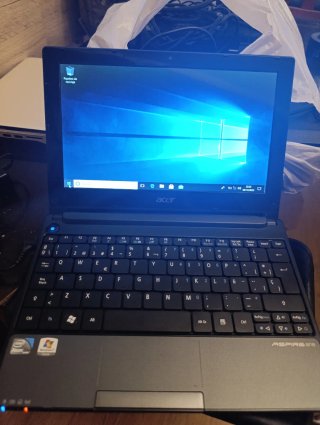 Mini Portátil Acer Negro/Gris