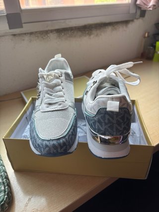 Zapatillas Mujer