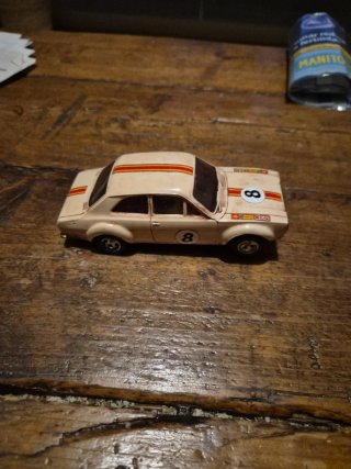 Coche Scalextric Scort RS 1600
