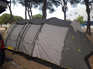 Tienda de campaña Decathlon 4 personas