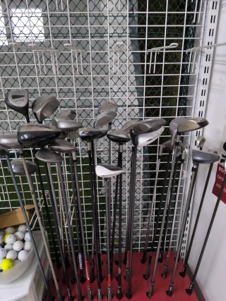 Tienda y taller de golf l