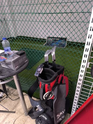 Tienda y taller de golf l