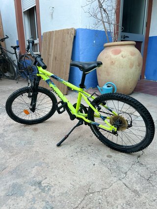 Bicicleta Rockrider ST 500 20 (6-9 anni)