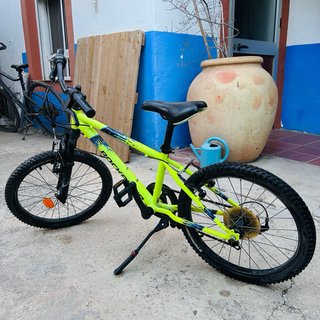 Bicicleta Rockrider ST 500 20 (6-9 anni)