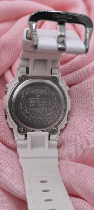 Casio G-Shock DW-5600MW Blanco