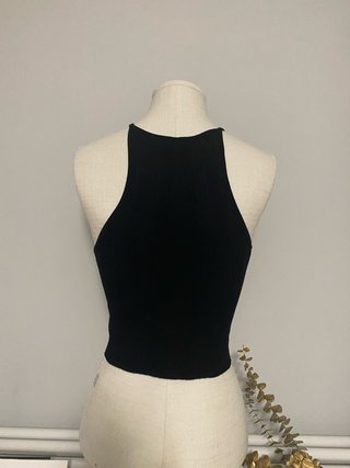 Top H&M Negro sin Mangas