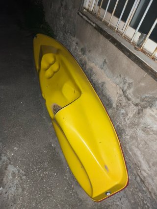 Kayak/Piragua Amarillo y Rojo