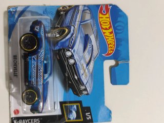 Hot Wheels '69 Chevelle X-Raycers
