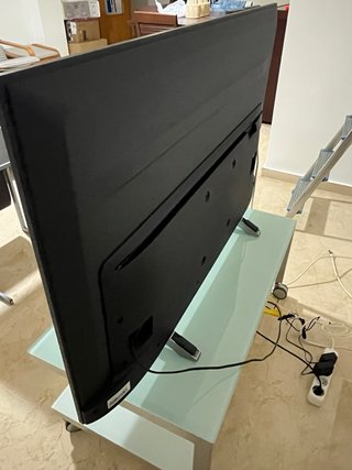 Smart TV Hisense 50 4K UHD H50B7500 + Mando
