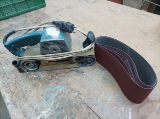 Lijadora de banda Virutex 660