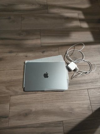 MacBook Air M2 13 2022 Plata 512gb