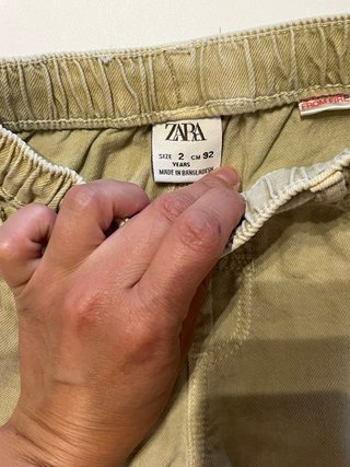 Lote 4 pantalones tejanos cortos niño Zara