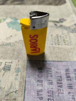 Mechero Clipper Larios