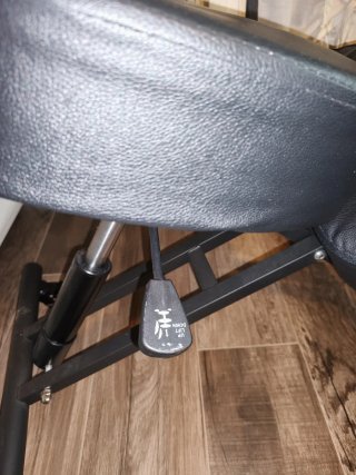 Sedia ergonomica inginocchiata