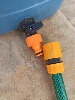 Bebedero automático para aves