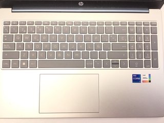 E641097-0 PC PORTATIL HP LAPTOP 15