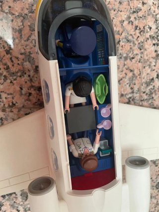 Avión Playmobil con figuras
