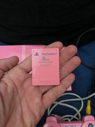 Ps2 Rosa Slim + 2 Mandos y memory rosa
