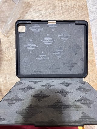 Funda iPad Pro 5ta Gen 12.9 Negra