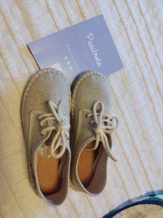 Zapatos ceremonia Pasitrote beige talla 30.