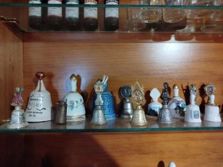 Colección de campanas decorativas