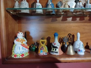 Colección de campanas decorativas