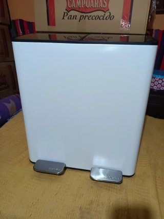Cubo rifiuti doppio Spirella da cucina 60L con pedale