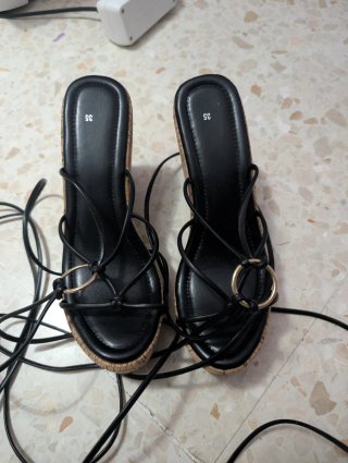 Sandalias tacón de cuña