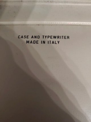 Olivetti Lettera 32 Verde Corallo RESTAURATA