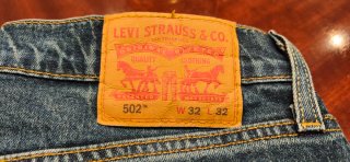PANTALÓN LEVI'S 502, HOMBRE, AZUL MEDIO, W32 L32.