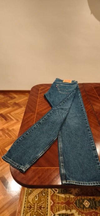 PANTALÓN LEVI'S 502, HOMBRE, AZUL MEDIO, W32 L32.