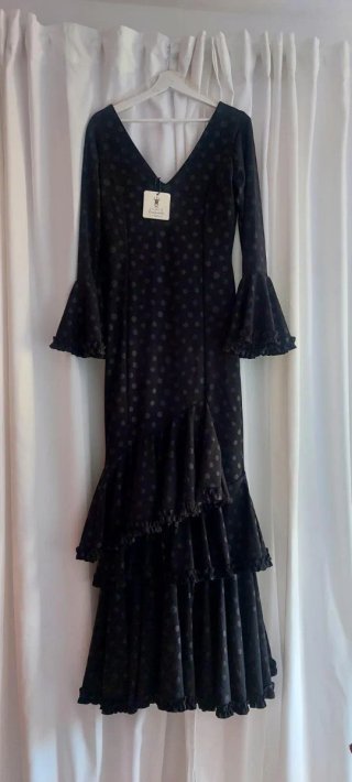 Vestido de flamenca negro a estrenar